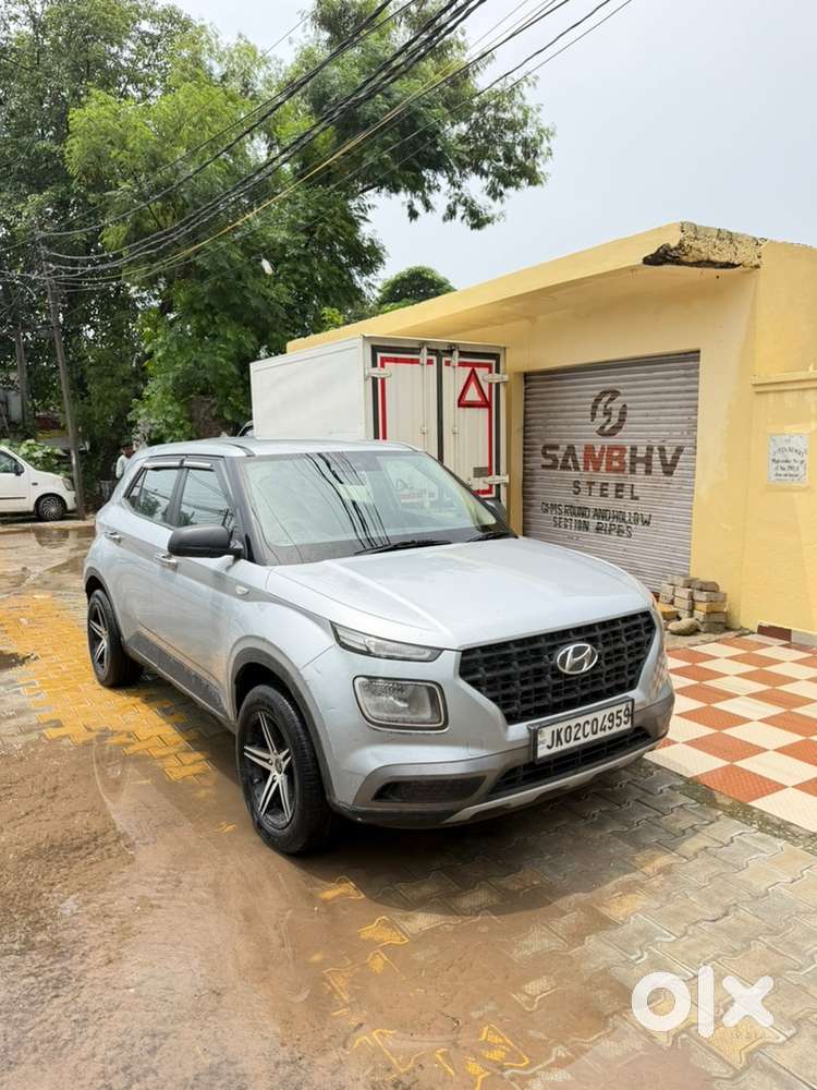 Hyundai Venue Diesel Manual 2020