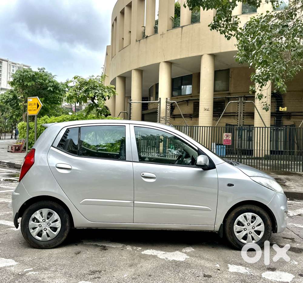 Hyundai I10 Asta Sunroof At, 2013, Petrol