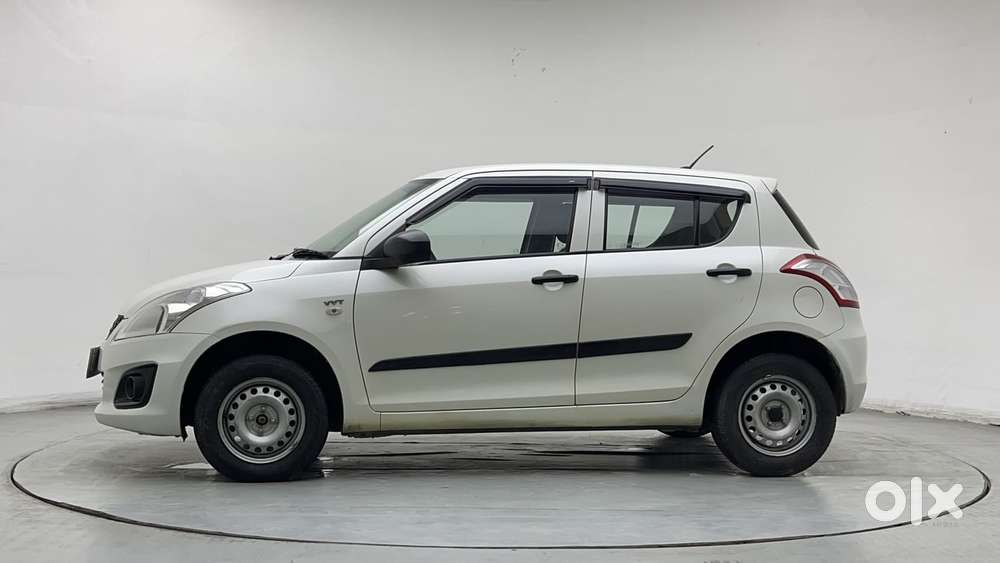 Maruti Suzuki Swift 1.2 Lxi (o), 2015, Petrol