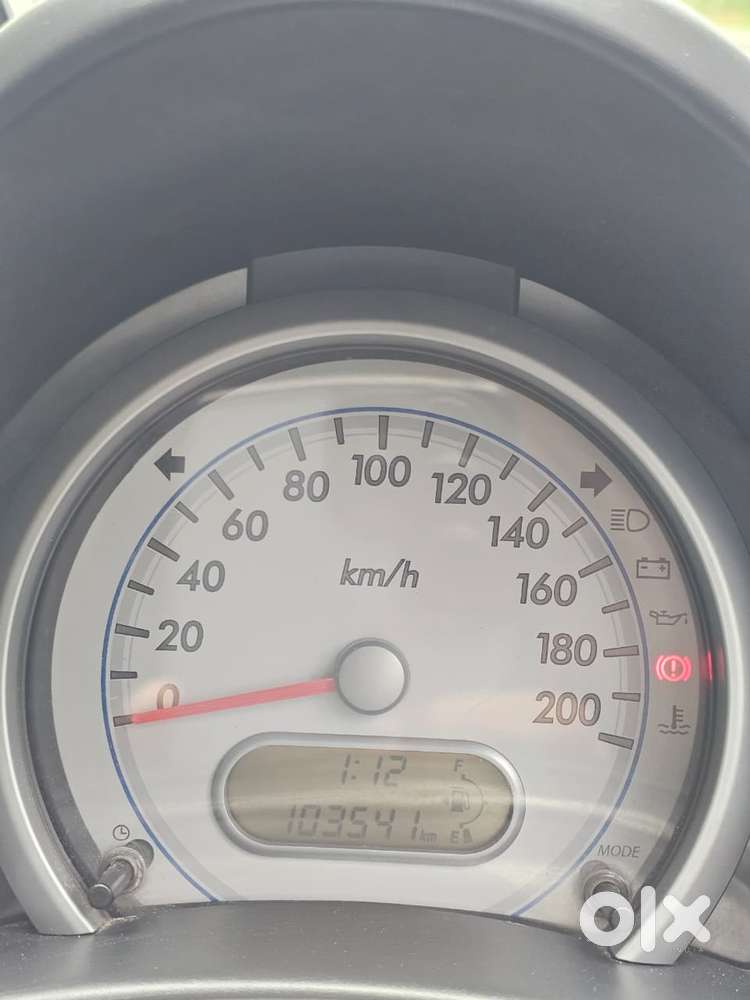 Maruti Suzuki Ritz Vxi, 2012, Petrol