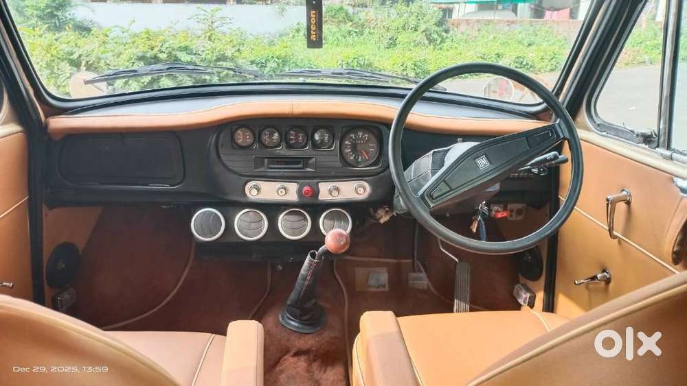 Ambassador Classic Nova Diesel, 1999, Diesel
