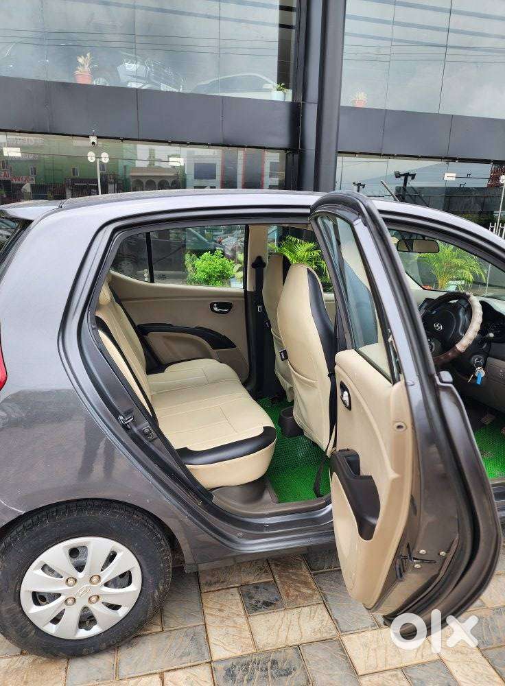 Hyundai Grand I10 Sportz Edition, 2012, Petrol