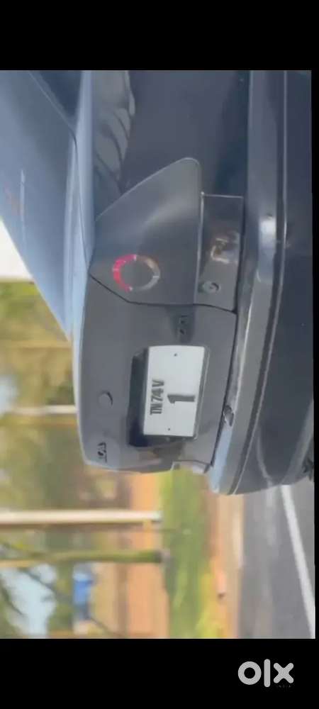 Ford Ikon 1.6 Zxi 2005 Car