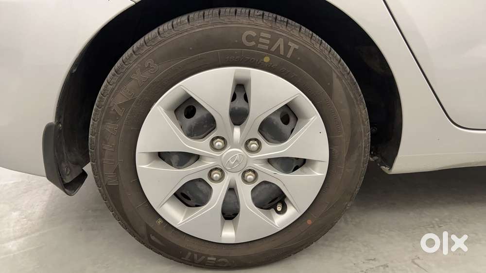 Hyundai Xcent 1.2 Vtvt E Plus, 2017, Petrol