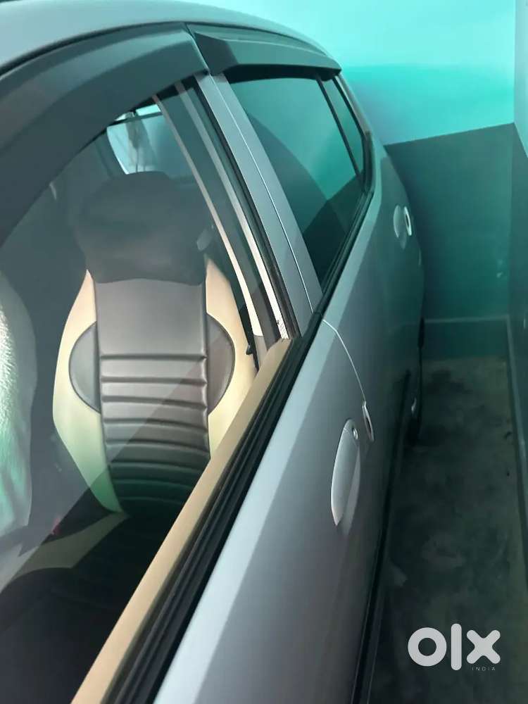 Hyundai I10 2015 Petrol 42000 Km Driven