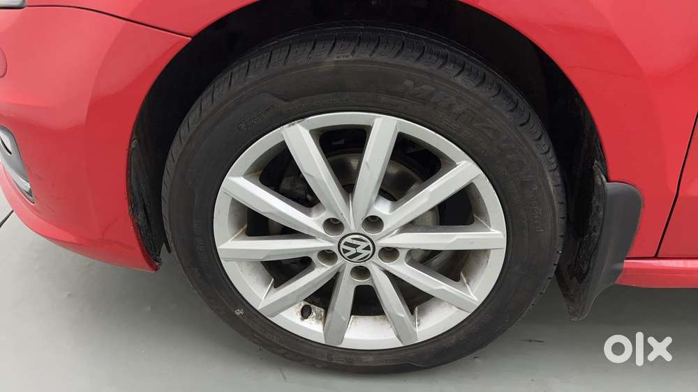 Volkswagen Vento 1.2l Tsi Highline Plus At Petrol, 2018, Petrol