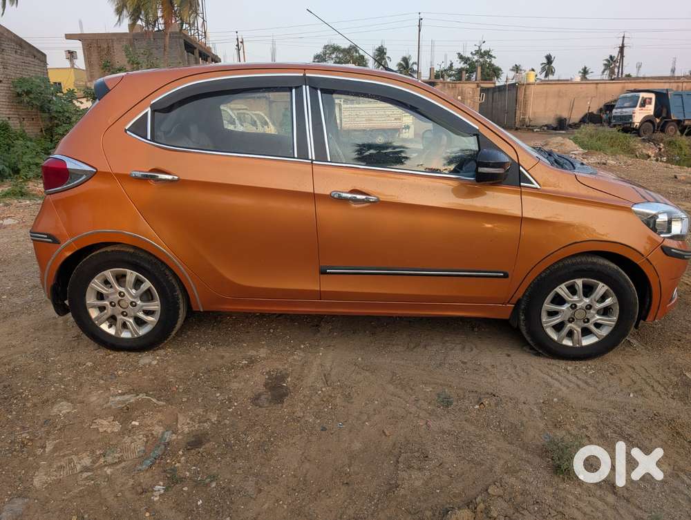 Tata Tiago 1.2 Revotron Xz Plus, 2017, Petrol