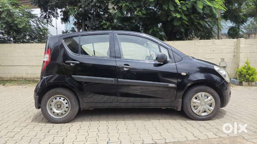 Maruti Suzuki Ritz Lxi, 2009, Petrol
