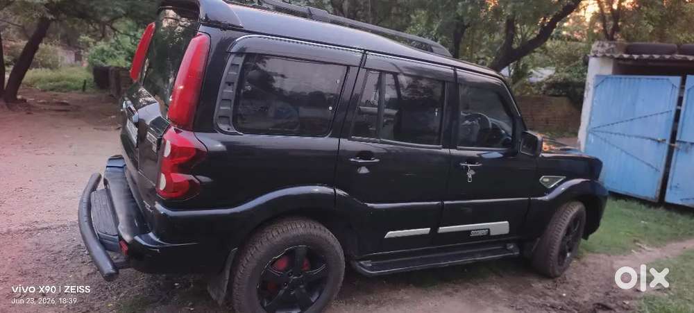 Mahindra Scorpio 2019 Diesel Well Maintained