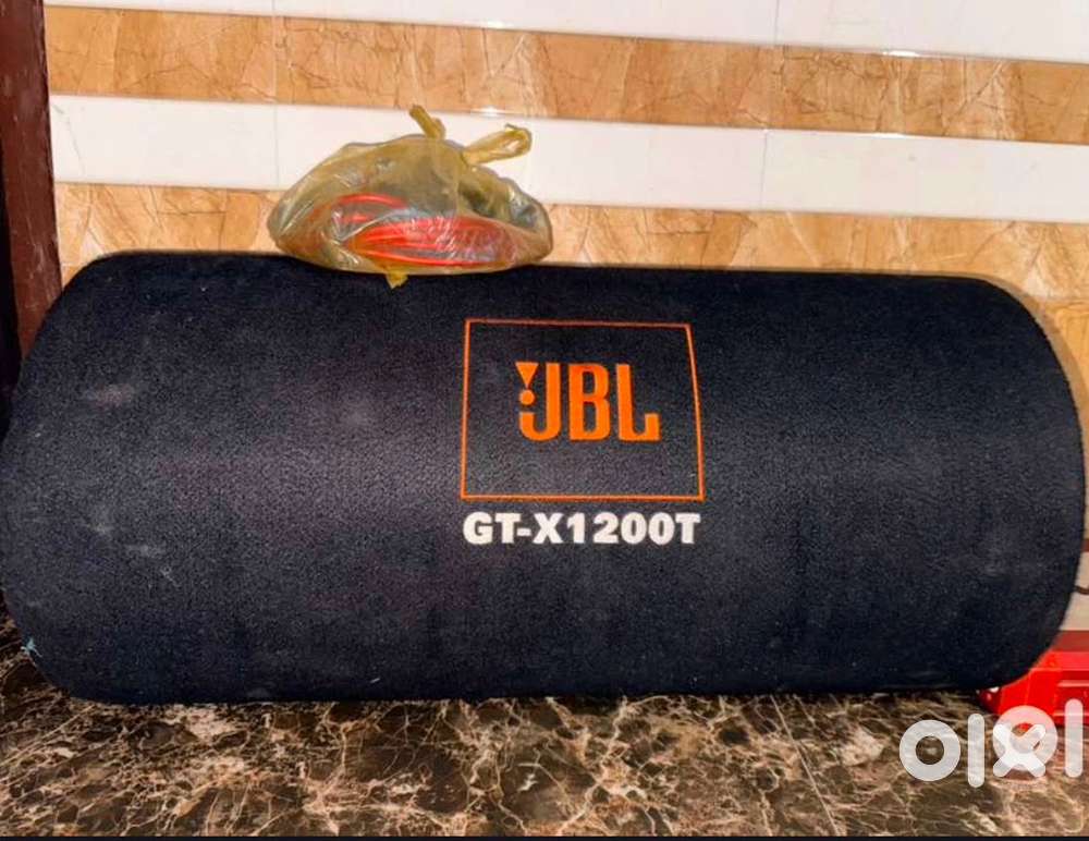 Jbl bass and amplifier