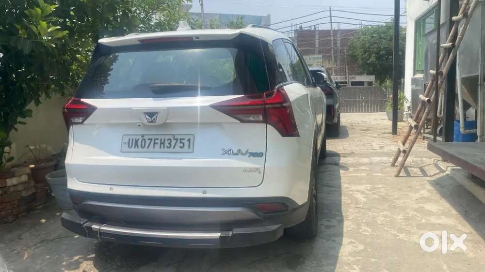 Mahindra Xuv700 Ax7 2022