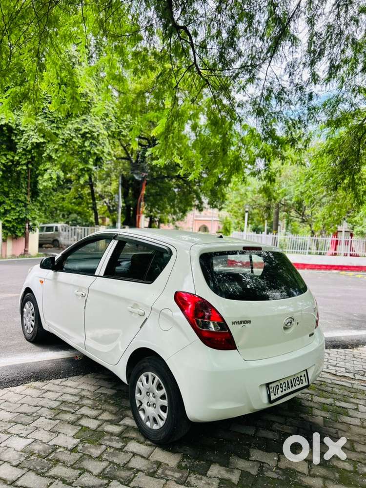 Hyundai I20 2011 Petrol Well Maintained
