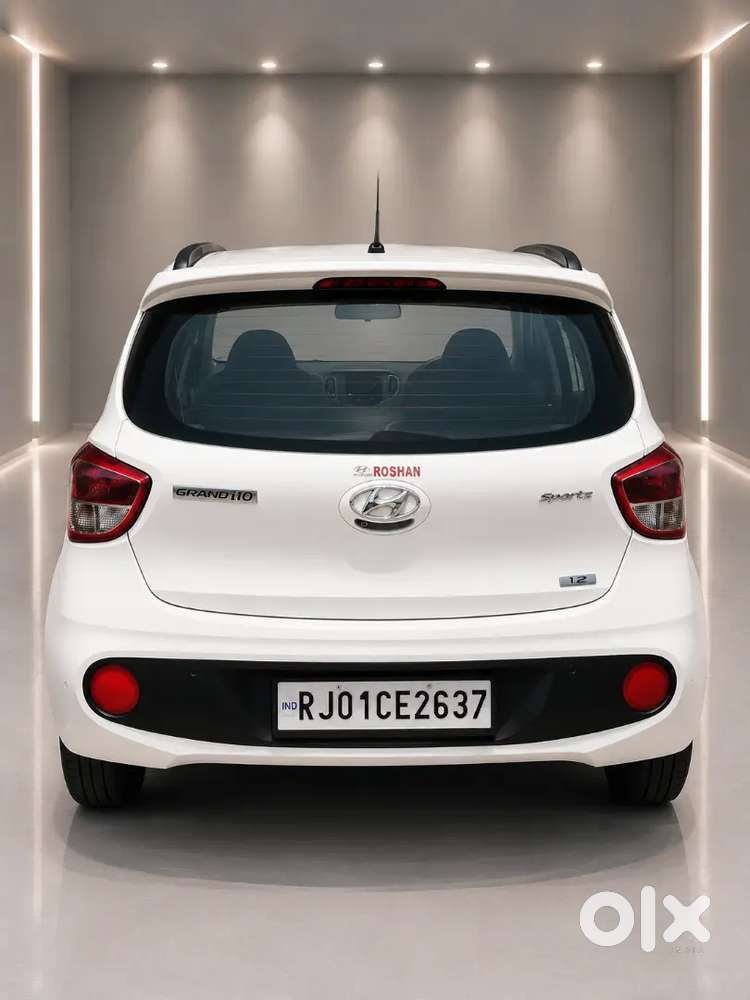 Hyundai Grand I10 Sportz 2020 Petrol 42000 Km Driven Well Maintained