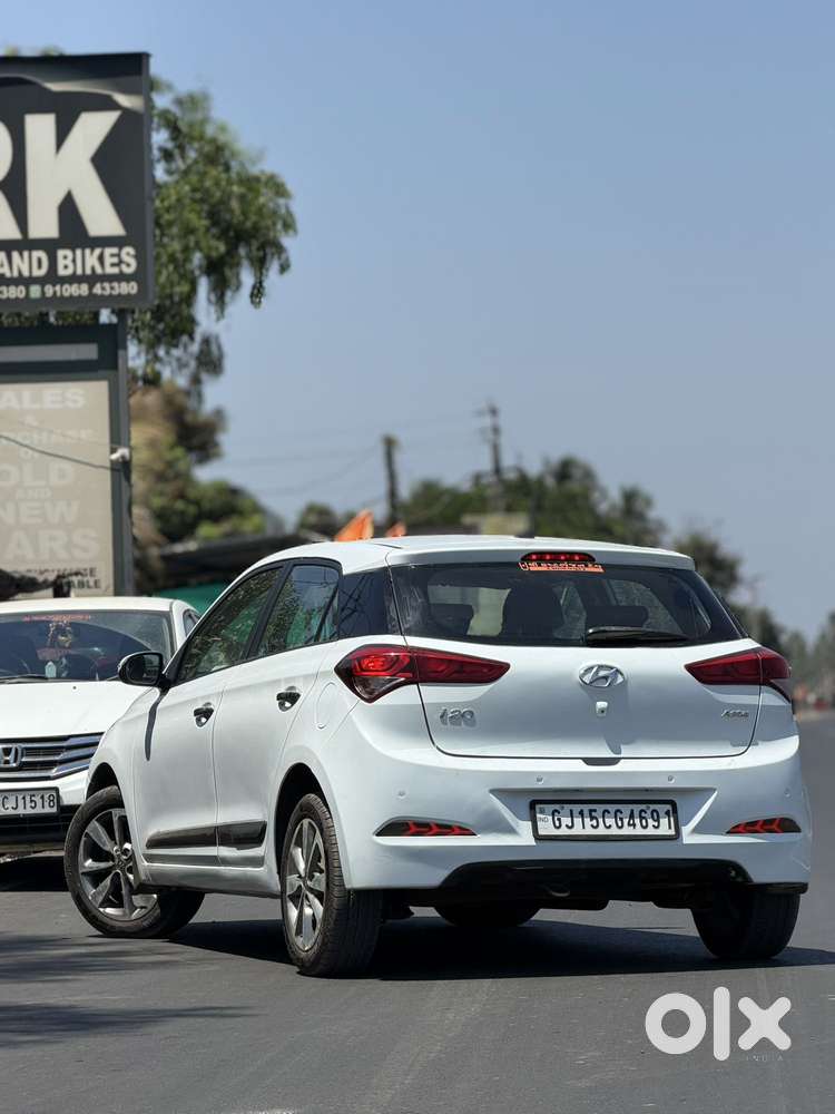 Hyundai I20 Asta Option, 2017, Cng & Hybrids