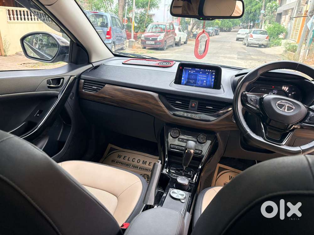 Tata Nexon Kraz Plus Amt, 2022, Petrol