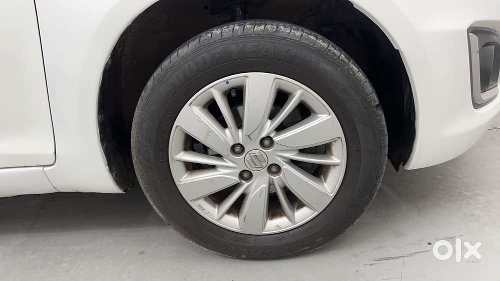 Maruti Suzuki Swift 1.3 Zxi, 2015, Petrol
