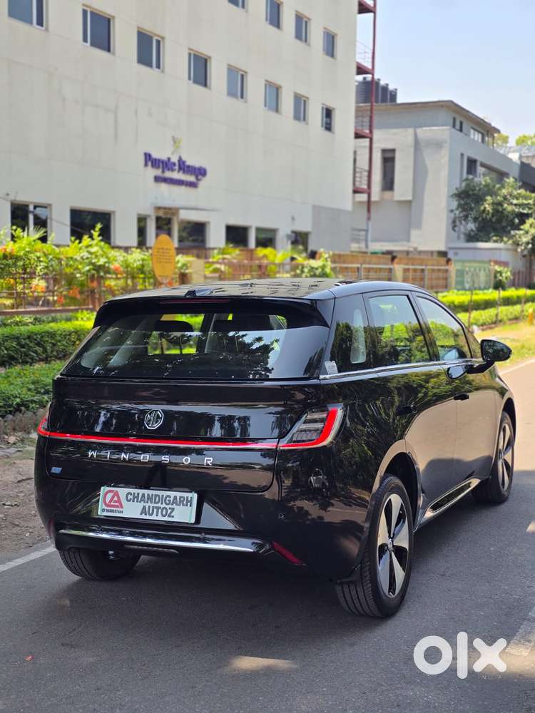 Mg Windsor Ev Essence, 2025, Electric