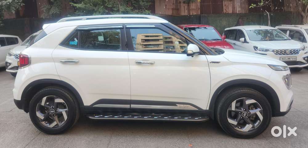 Hyundai Venue Sx (o) Mt 1.5 Diesel, 2022, Diesel