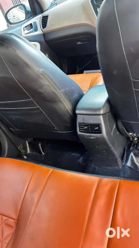 Hyundai I20 2015 Petrol 100000 Km Driven