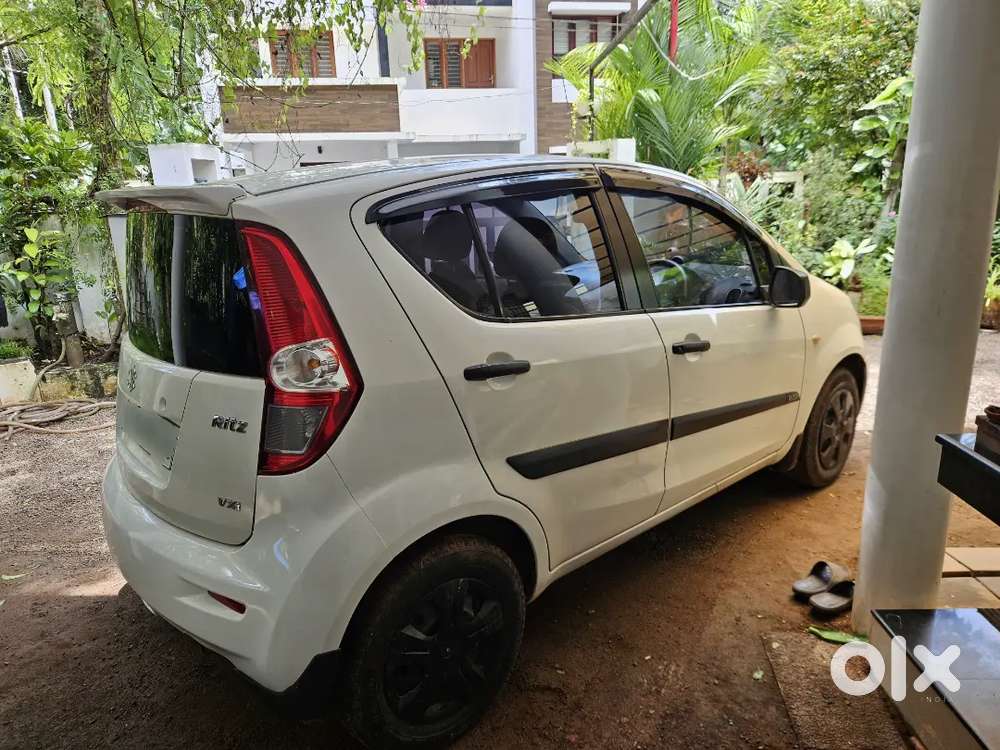 Maruti Suzuki Ritz Vxi 2010