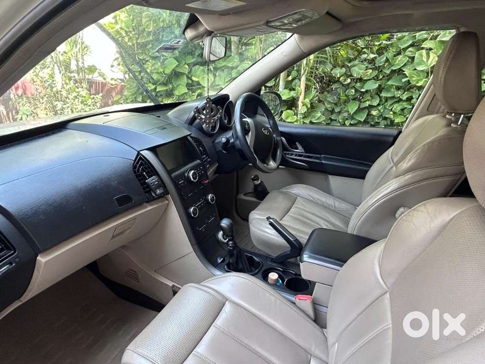 Xuv500 W10, Single Owner, Manual Transmission, 55500km Driven