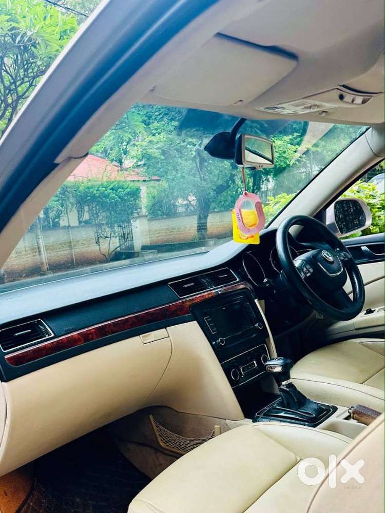 Skoda Superb 1.8 Elegance Tsi At, 2010, Petrol