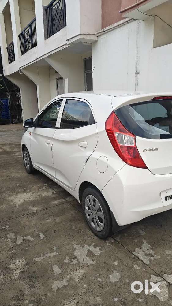 Hyundai Eon Petrol Manual 2015 Sports Model