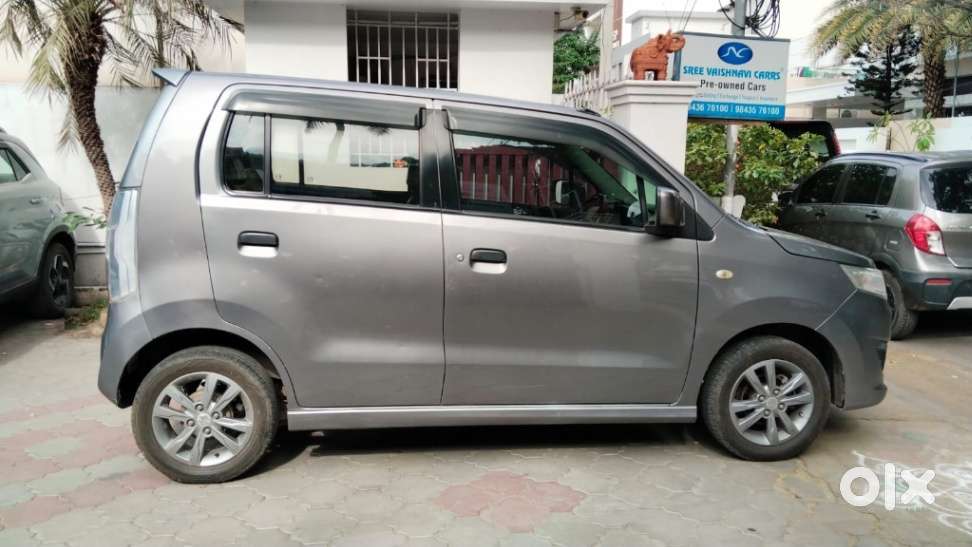 Maruti Suzuki Wagon R Stingray Amt Vxi Optional, 2017, Petrol