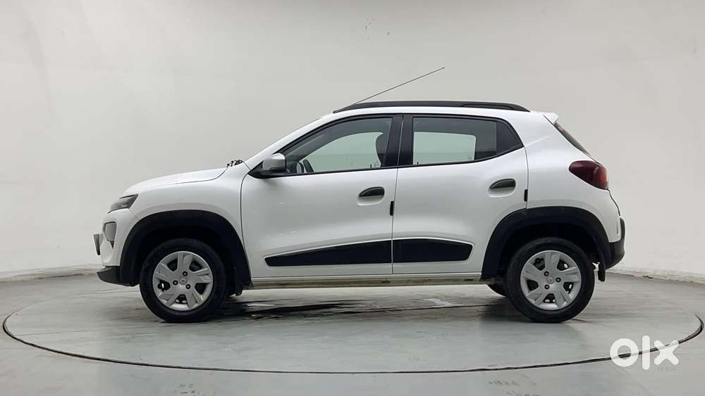 Renault Kwid 1.0 Rxt Amt, 2023, Petrol