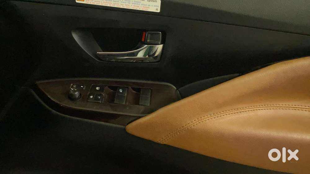 Toyota Innova Crysta [2020-ongoing] 2.4 Gx At 7 Str, 2021, Diesel