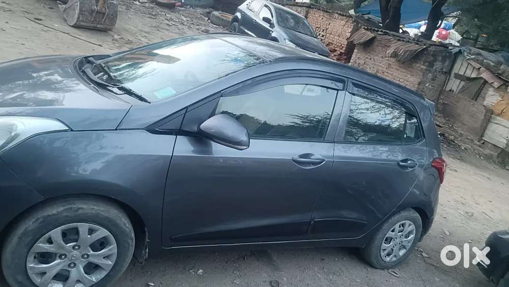 2nd Owner Hyundai Grand 2018