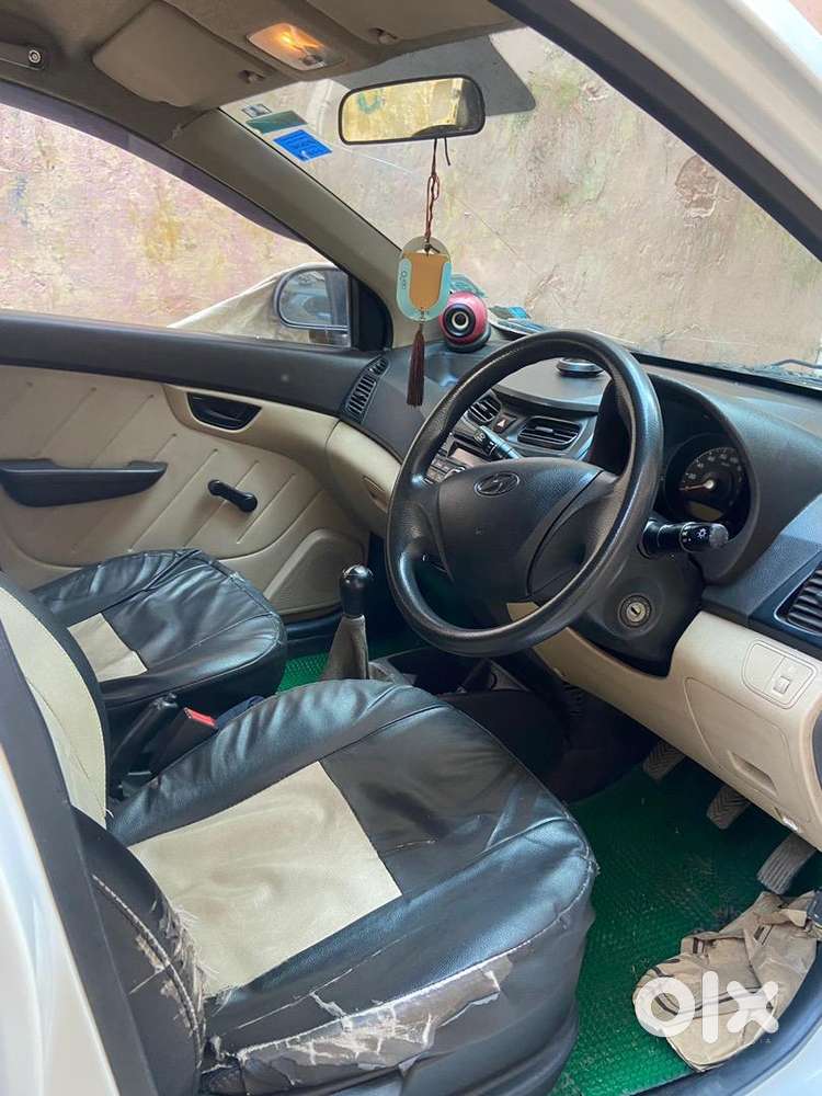 Hyundai Eon Petrol Well Maintained