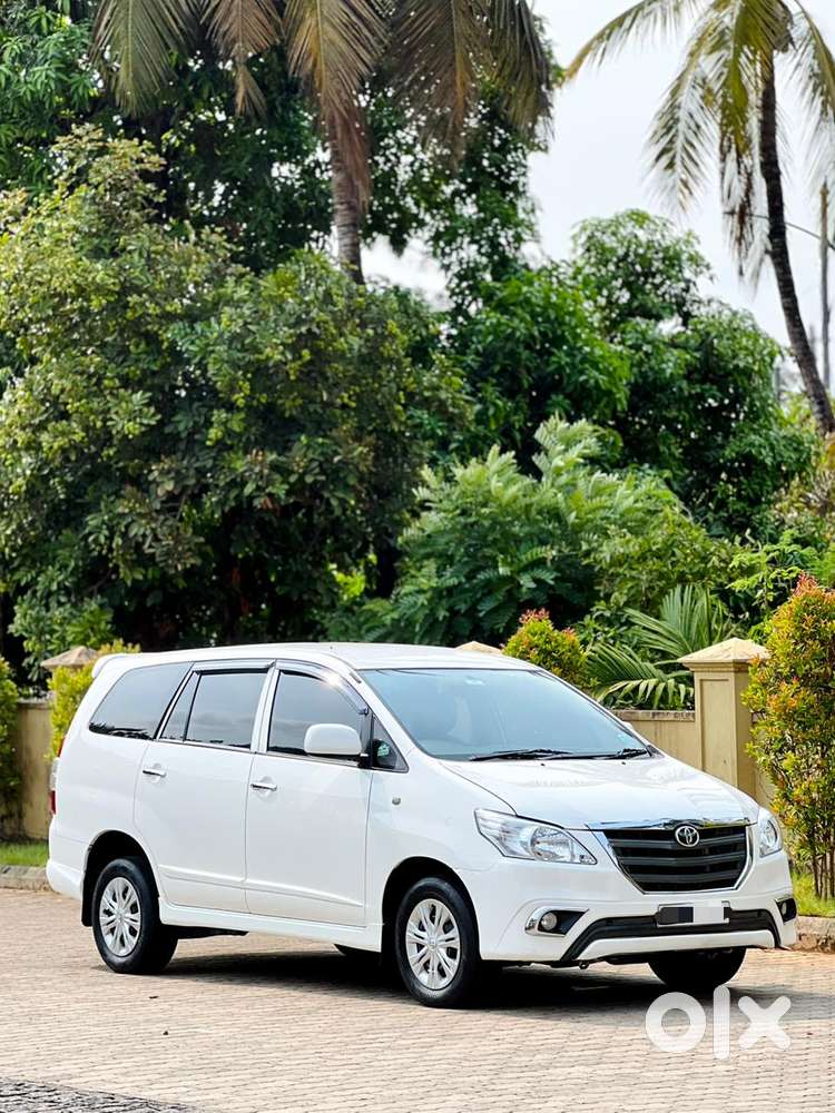 Toyota Innova [ ] 2.5 G4 8 Str, 2015, Diesel
