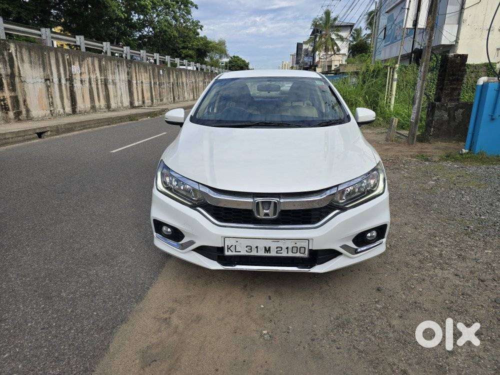Honda City I-vtec V, 2018, Petrol