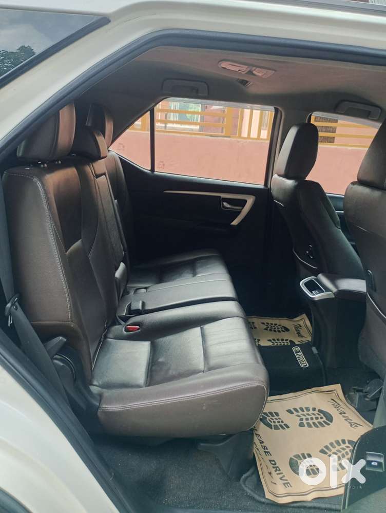 Toyota Fortuner 4x2 At 2.8 Diesel, 2019, Diesel
