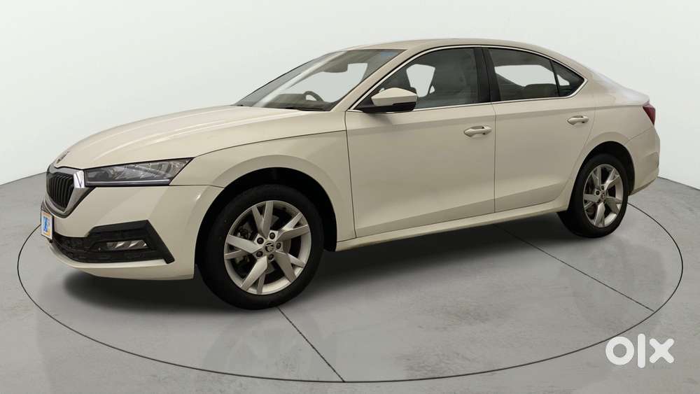 Skoda Octavia 2.0 Style Tsi At, 2022, Petrol
