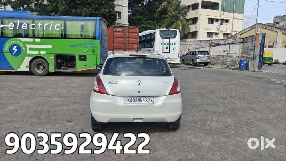 Maruti Suzuki Swift VXi + Manual, 2015, Petrol