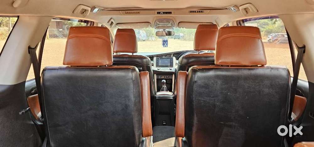 Toyota Innova Crysta 2.4 V 7 Str, 2018, Diesel