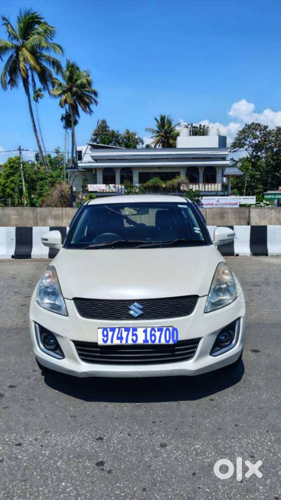 Maruti Suzuki Swift Vxi With Abs, 2016, Petrol