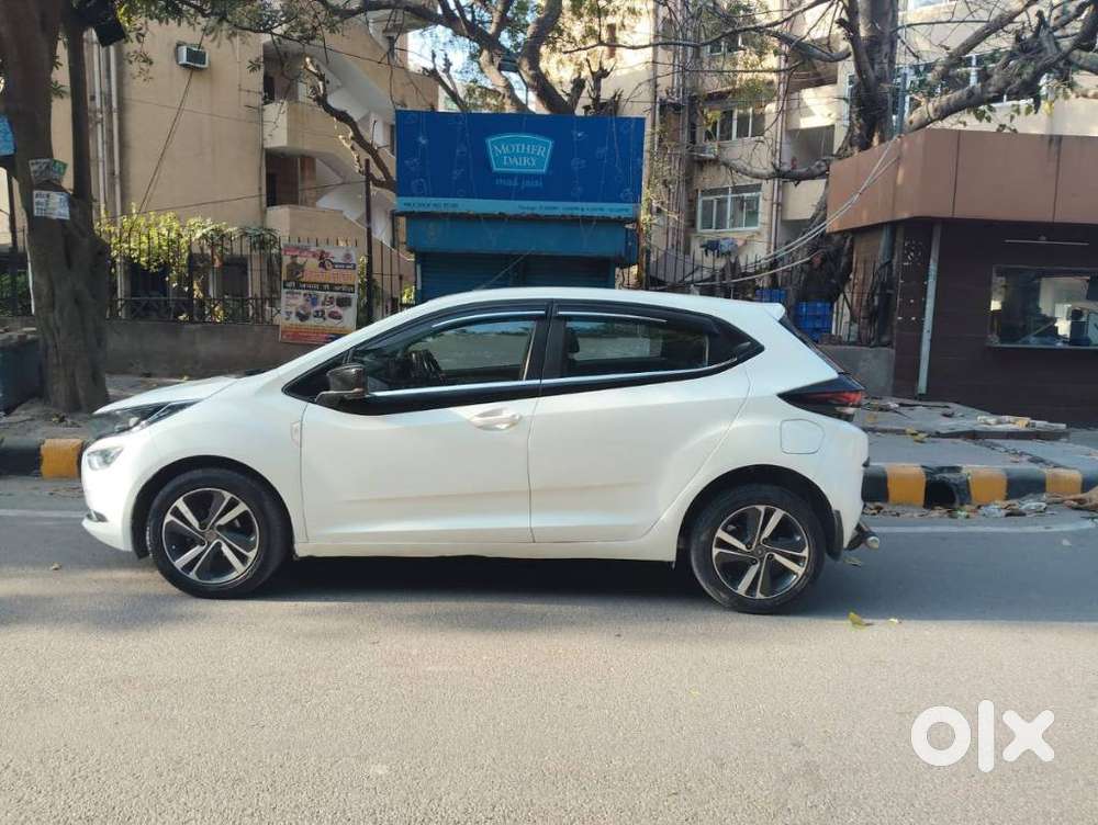 Tata Altroz 1.2 Xz Plus Petrol, 2023, Petrol