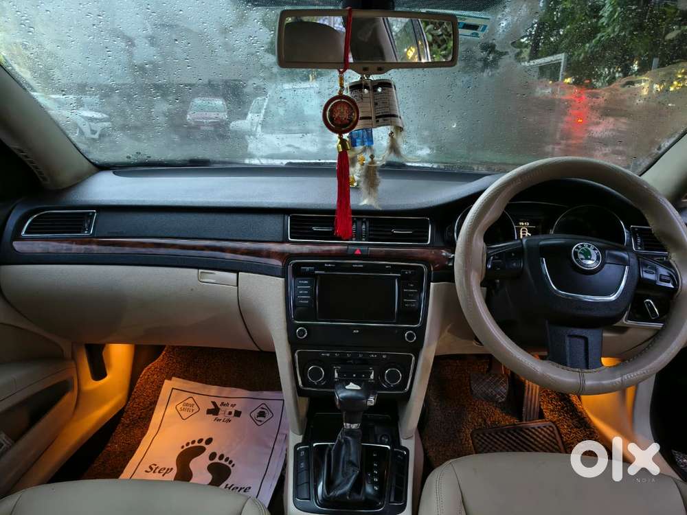 Skoda Superb 2013-2015 Elegance 2.0 Tdi Cr At, 2013, Diesel