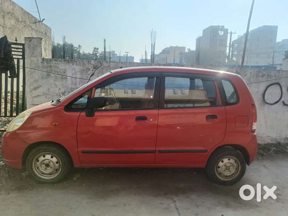 Maruti Suzuki Zen Estilo 2010