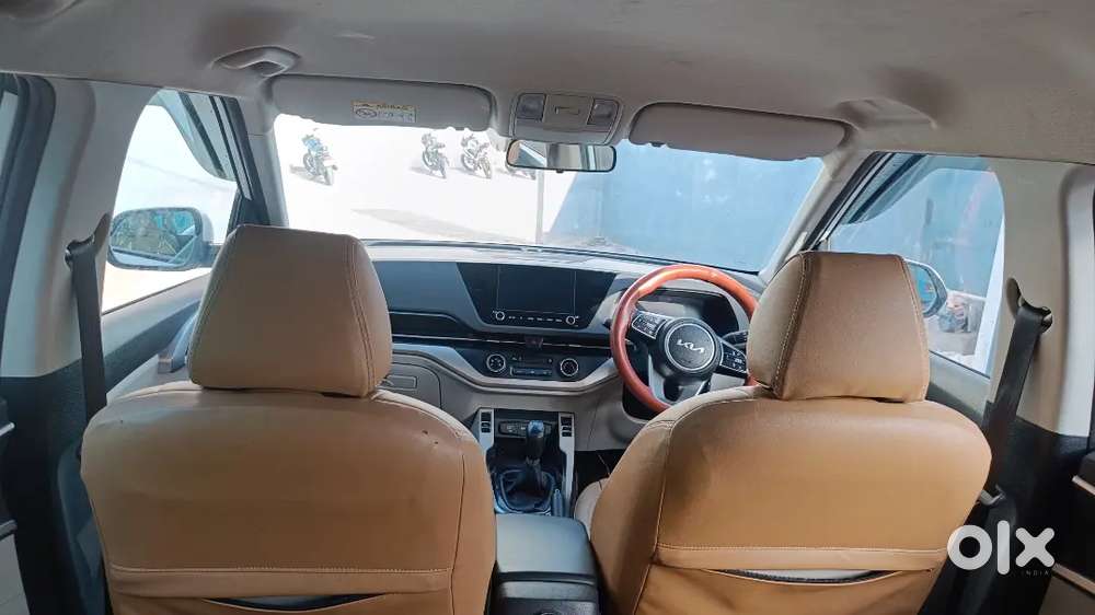 Kia Carens 2022 Petrol Good Condition