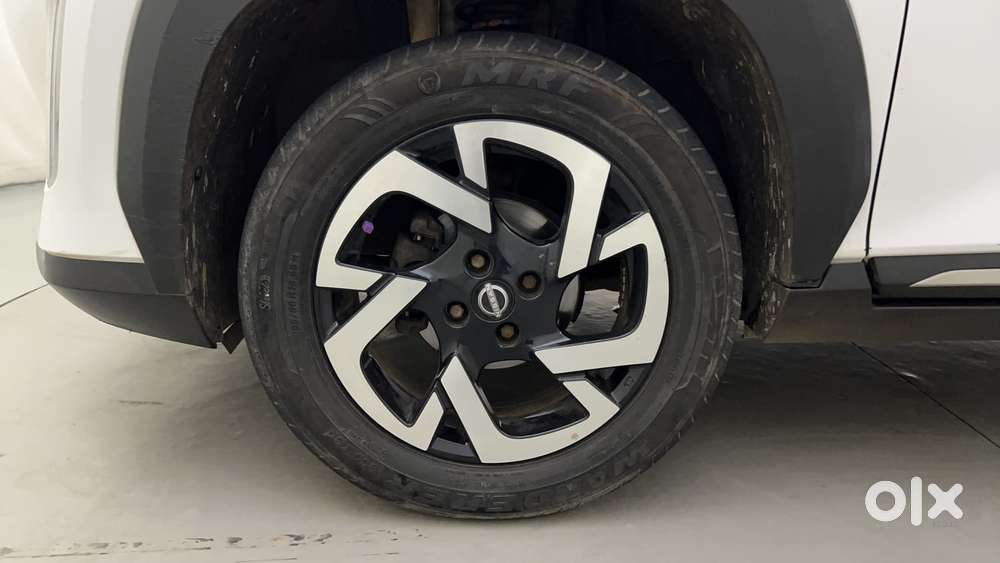 Nissan Magnite 1.0 Xv Premium Turbo (o), 2022, Petrol