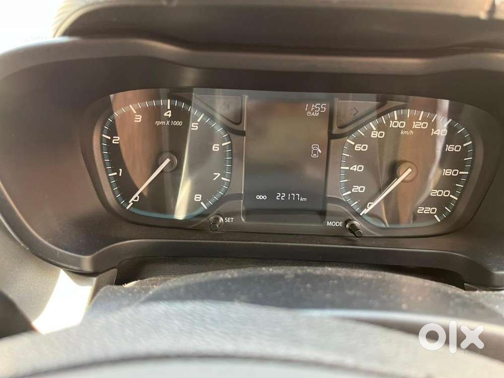 Tata Altroz Ev 2022 Petrol Well Maintained