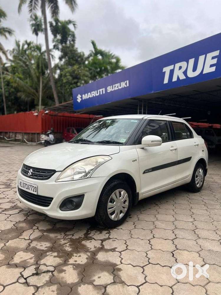 Maruti Suzuki Swift Dzire Vxi Optional, 2014, Petrol