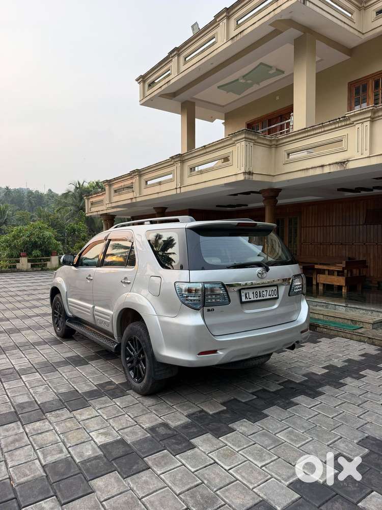 Toyota Fortuner 4x2 At, 2014, Diesel