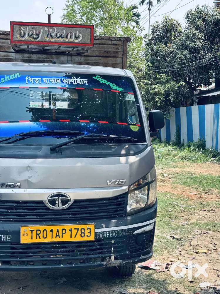 Tata Intra V10 Bs6 Diesel Manual .  Engine 2 Cylinder 798cc 44hp