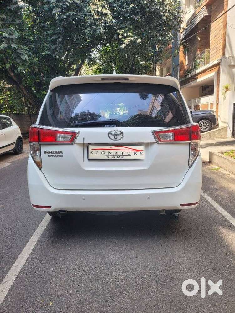 Toyota Innova Crysta 2.8 Zx At, 2016, Diesel