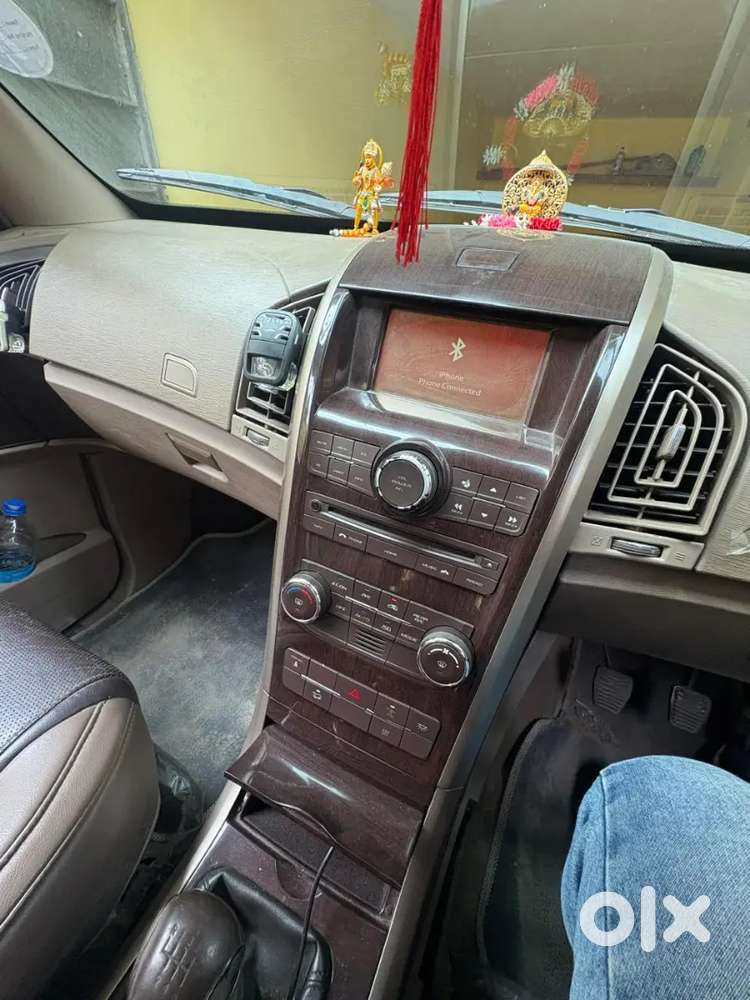 Xuv500 W8 For Sale - Dum Dum